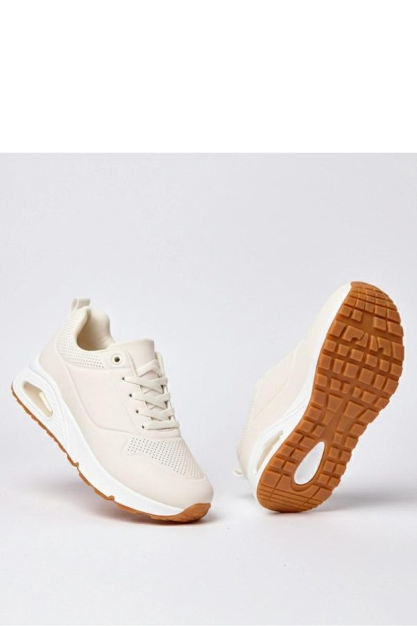 beige Sport Shoes model 224173 Solea