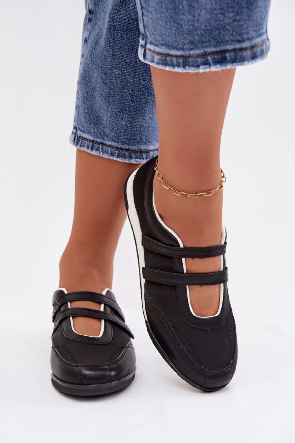 black Ballet flats model 224234 Step in style