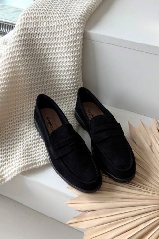 black Mocassin model 224266 Step in style