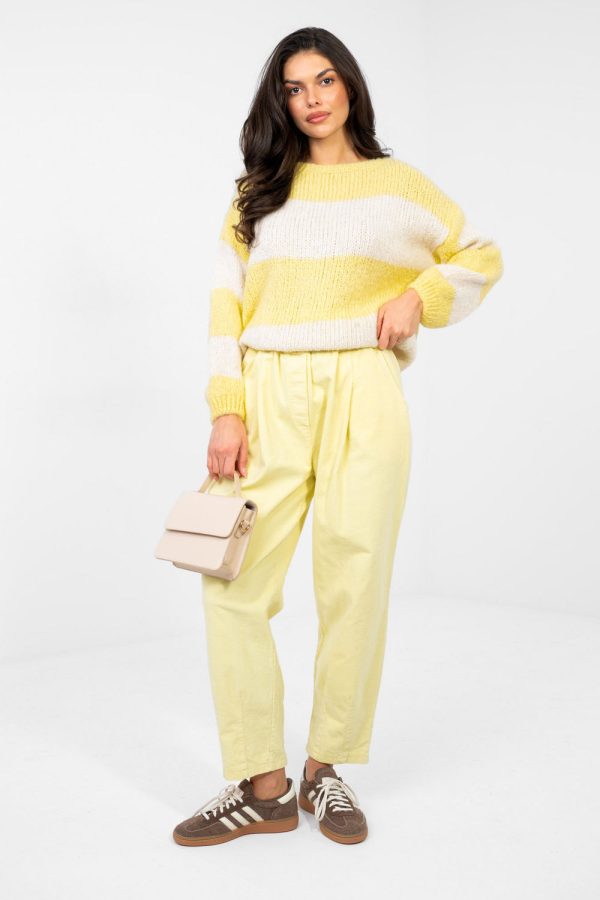 yellow Jumper model 224389 Italy Moda
