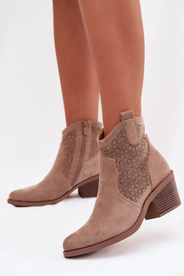 beige Heel boots model 224428 Step in style