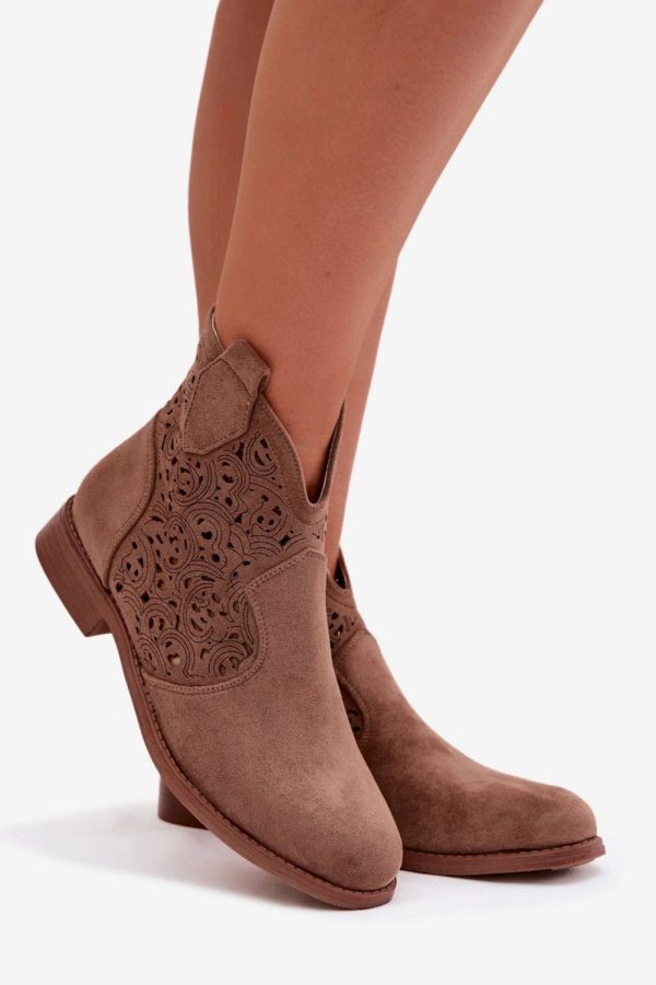 brown Boots model 224432 Step in style