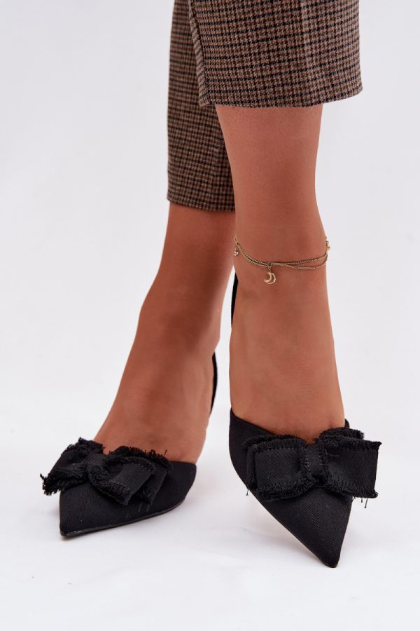 black Heel sandals model 224467 Step in style