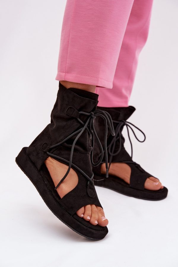 black Sandals model 224485 Step in style