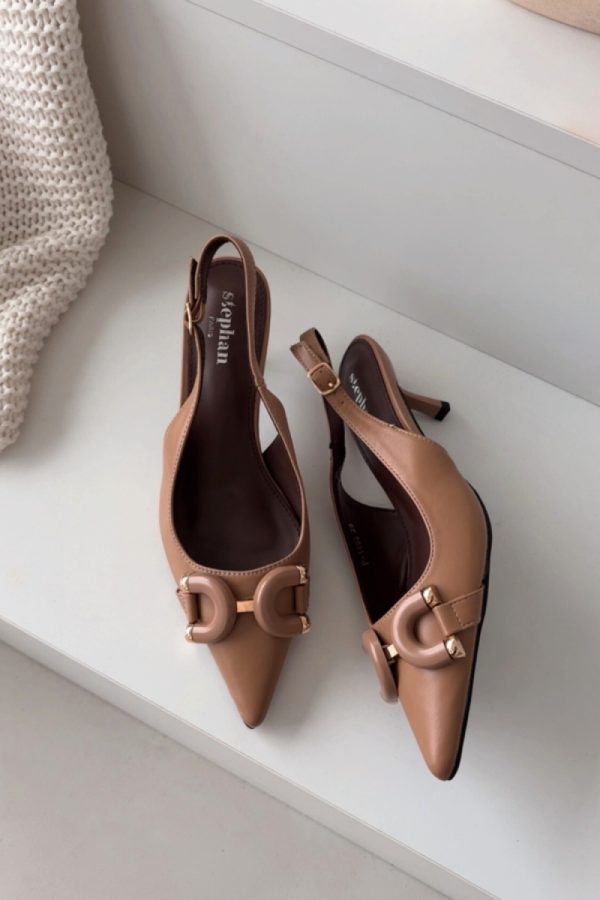 brown Heel sandals model 224500 Step in style