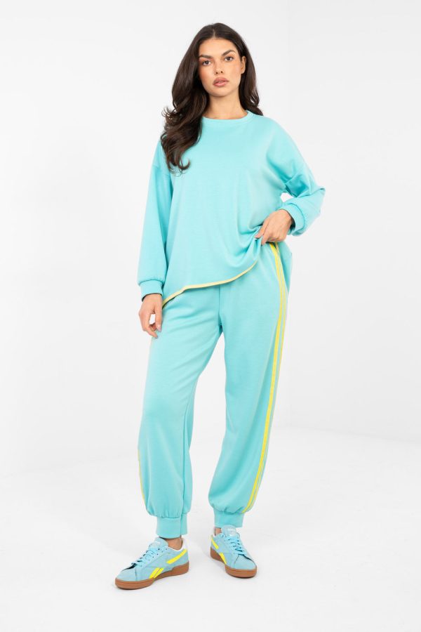 Green Set in Pants, Trousers, Shorts with Spandex, Polyester and Viscose