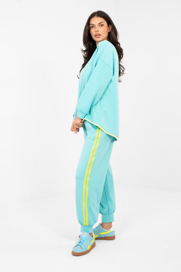 Green Set in Pants, Trousers, Shorts with Spandex, Polyester and Viscose