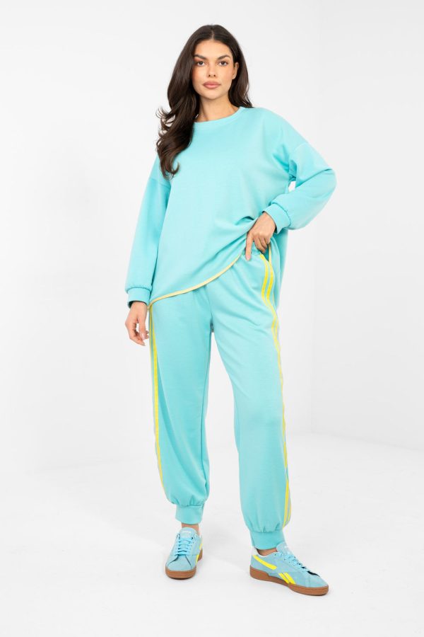 Green Set in Pants, Trousers, Shorts with Spandex, Polyester and Viscose