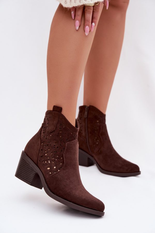 brown Heel boots model 224620 Step in style