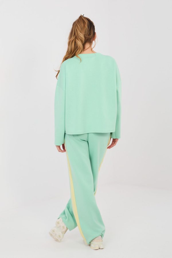 Green Set in Pants, Trousers, Shorts with Spandex, Polyester and Viscose