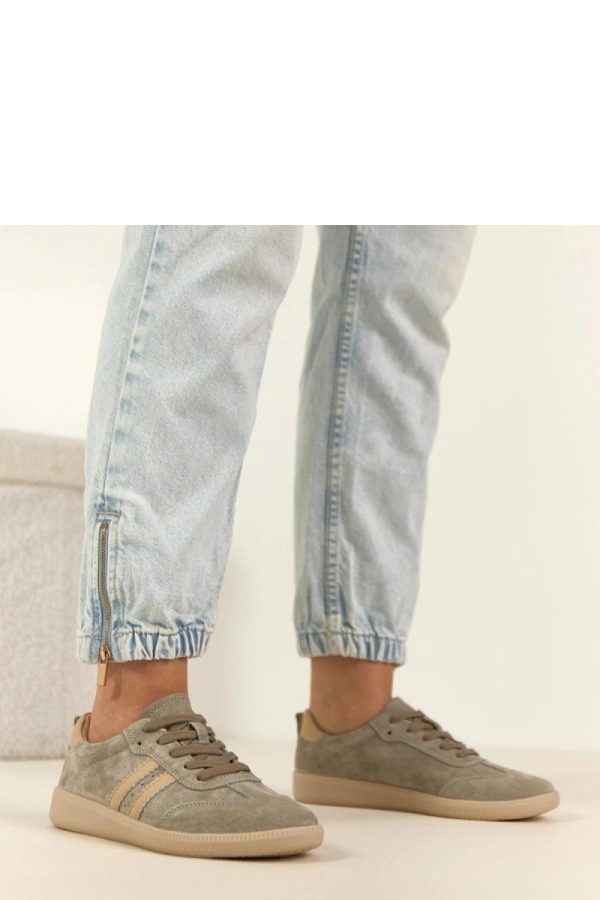 Green Sport Shoes..Fabric, Footbed and Sole Height