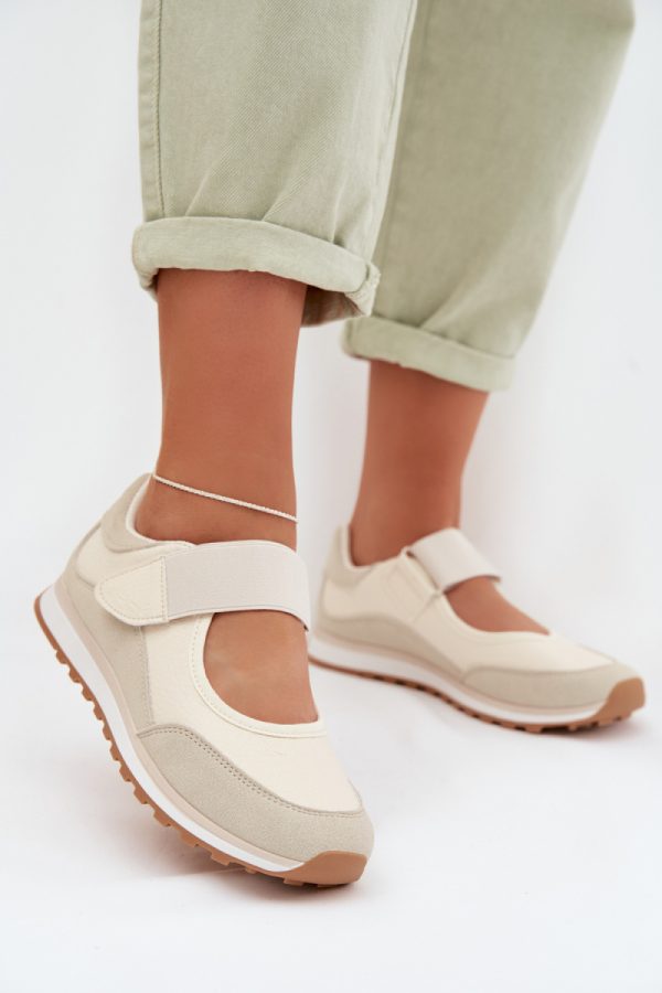 beige Half shoes model 225100 Step in style