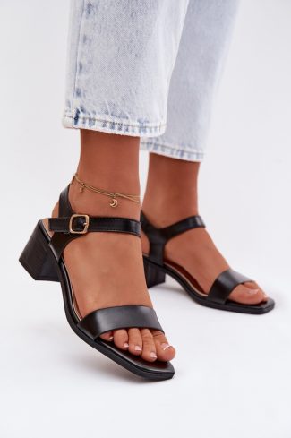 black Heel sandals model 225113 Step in style
