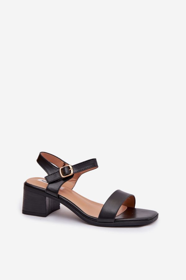 black Heel sandals model 225113 Step in style