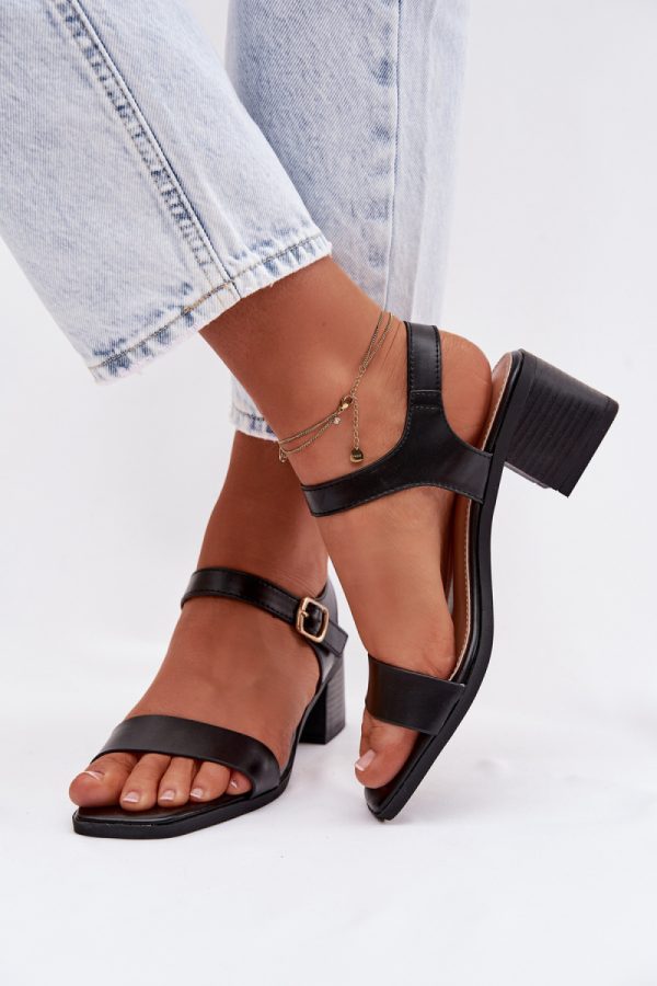 black Heel sandals model 225113 Step in style