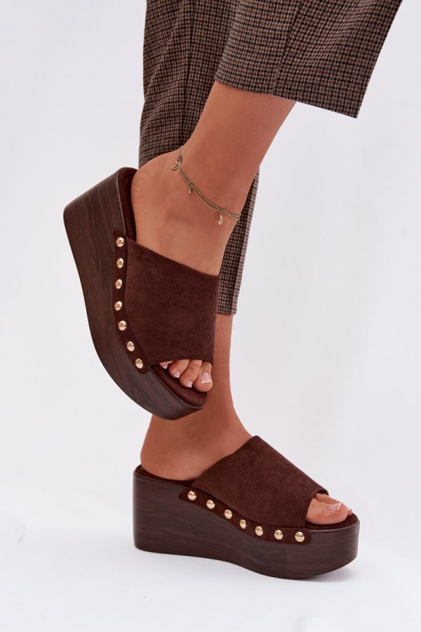 brown Buskin model 225125 Step in style