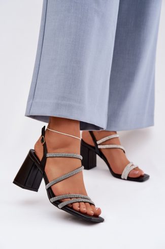 black Heel sandals model 225208 Step in style