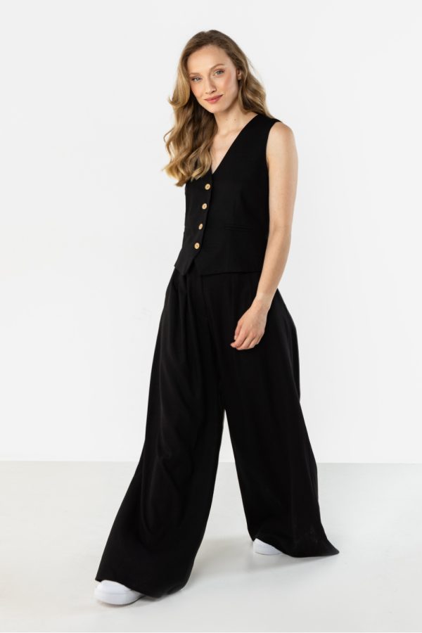Black Gilet in Jackets, Vests For Women with Cotton, Len and Viscose