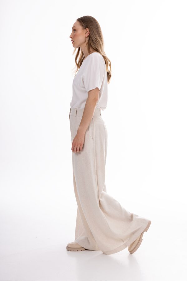 Beige Women Trousers in Pants, Trousers, Shorts with Cotton, Len and Viscose