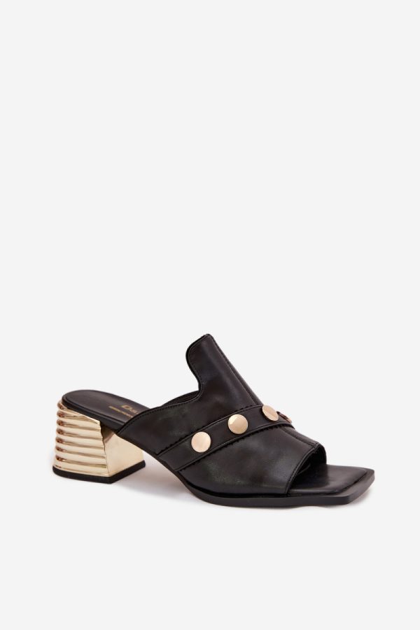 black Heeled sandals model 225350 Step in style