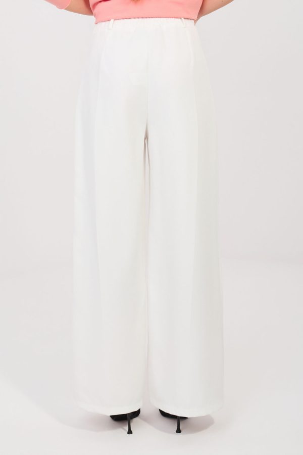 Beige Women Trousers in Pants, Trousers, Shorts with Spandex and Polyester