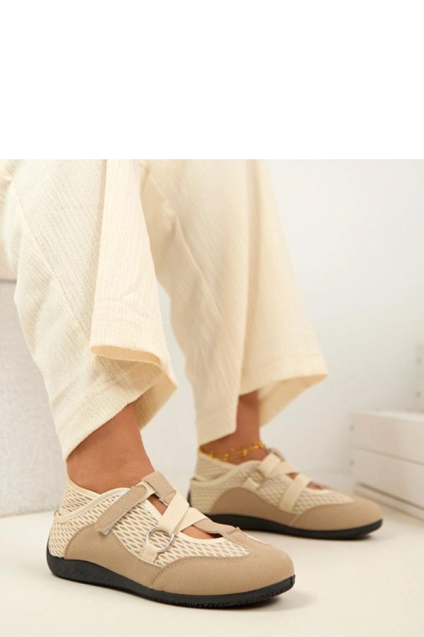 Beige Ballet Flats.Fabric and Sole Height