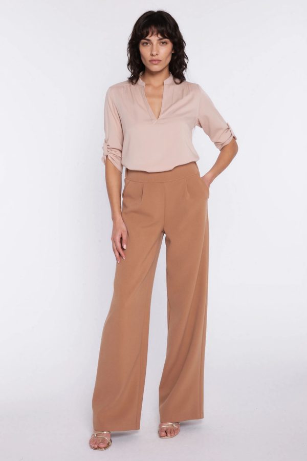 beige Blouse model 225832 Nife