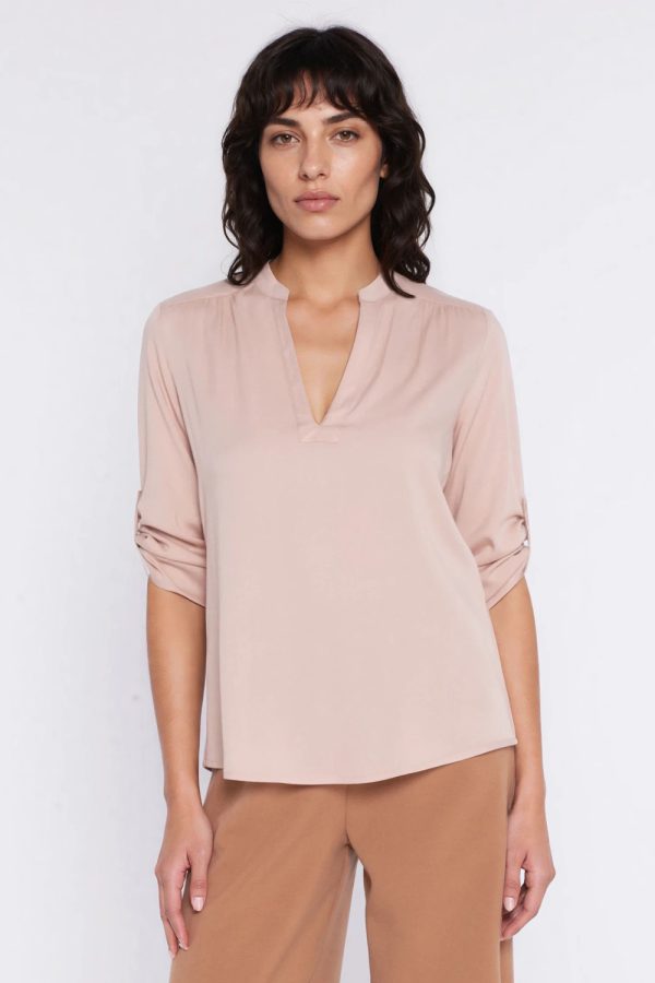 beige Blouse model 225832 Nife