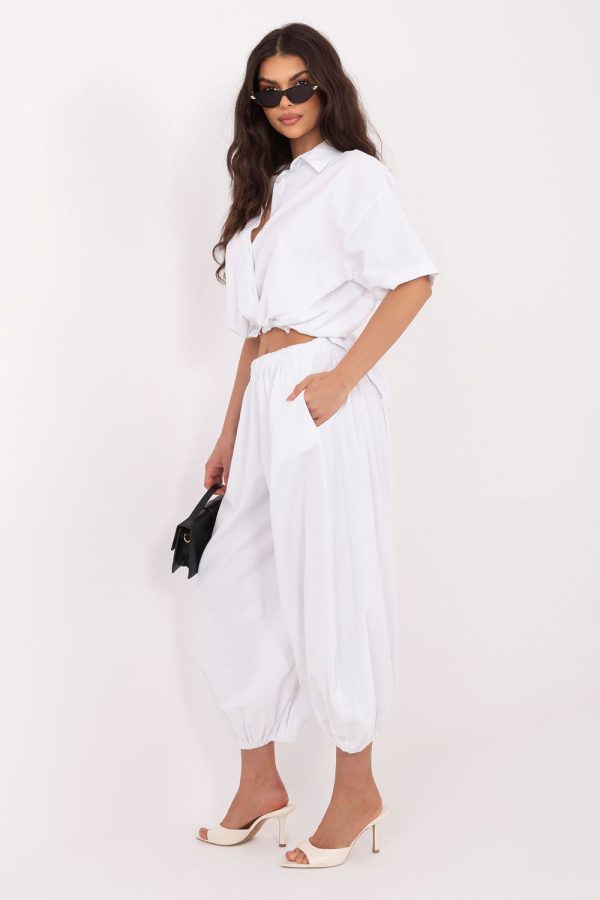white corduroy trousers model 226234 Italy Moda
