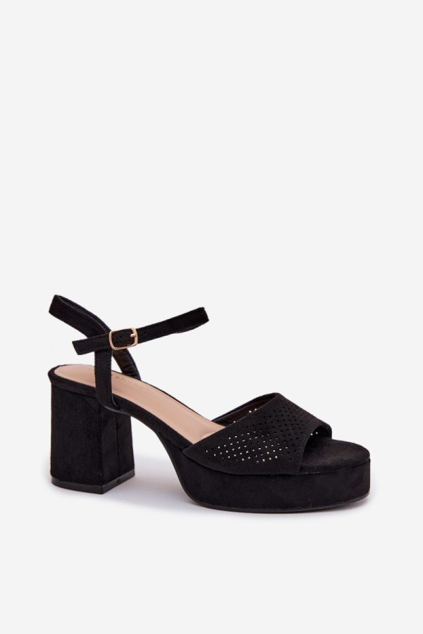 black Heel sandals model 226333 Step in style