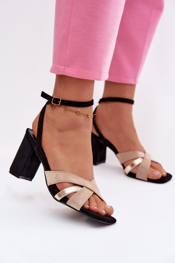black Heel sandals model 226334 Step in style