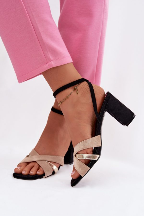 black Heel sandals model 226334 Step in style