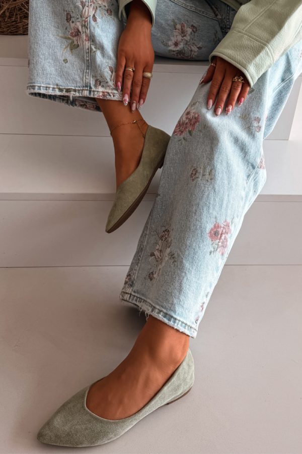 Green Ballet Flats in Ballet Flats, Ballet Pumps For Women with Fabric, Footbed and Upper Height