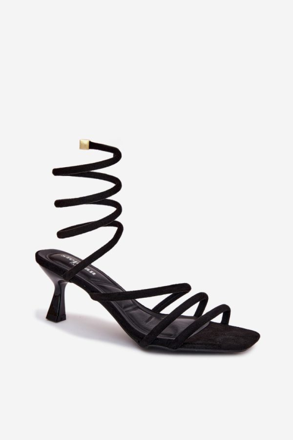 black Heel sandals model 227451 Step in style