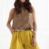 1124111 green Shorts model 227558 Italy Moda