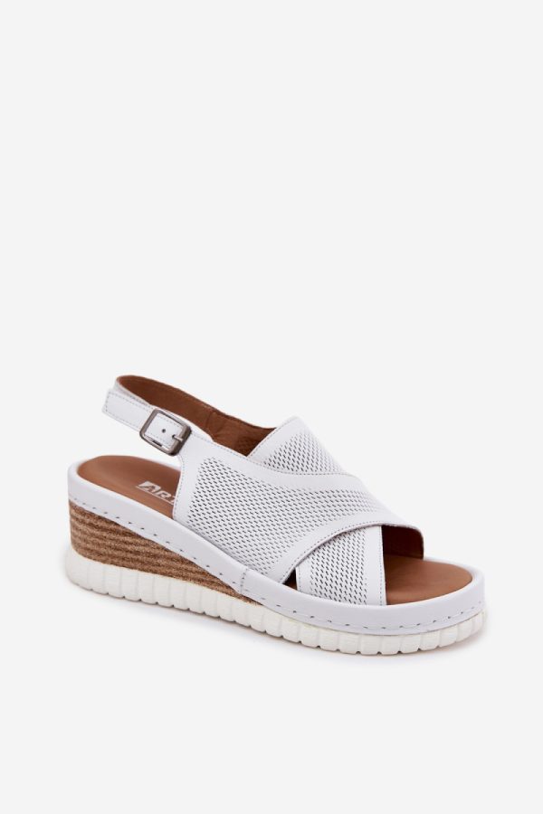white Buskin model 227896 Step in style