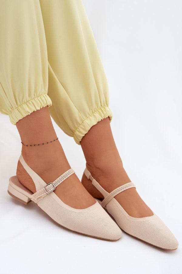 beige Sandals model 228093 Step in style