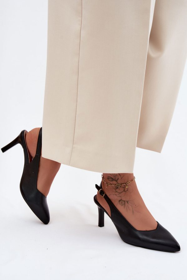 black Heel sandals model 228111 Step in style