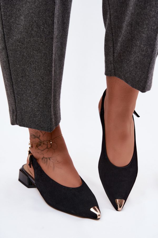 black Sandals model 228119 Step in style