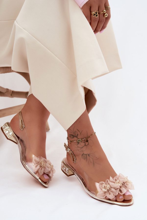 yellow Sandals model 228129 Step in style