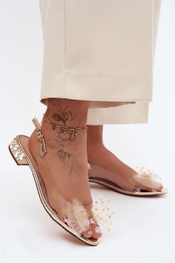 yellow Sandals model 228134 Step in style