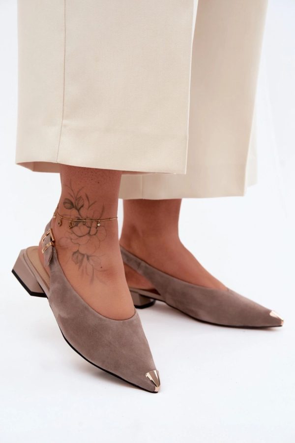 beige Sandals model 228117 Step in style