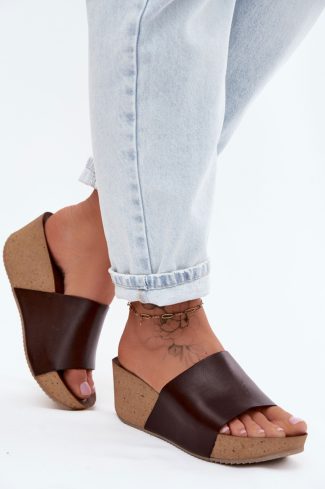 brown Buskin model 228384 Step in style
