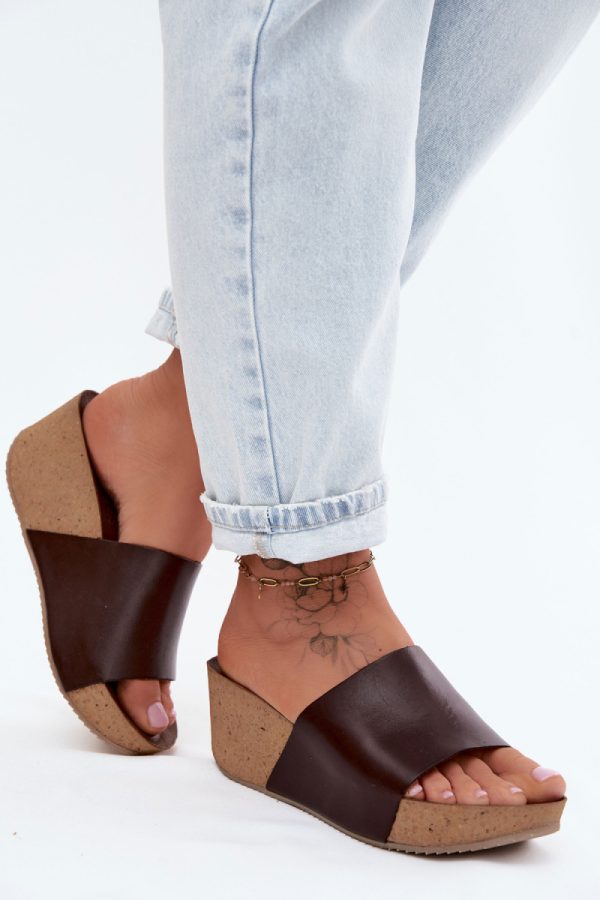brown Buskin model 228384 Step in style