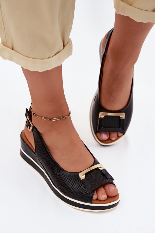 black Buskin model 228389 Step in style