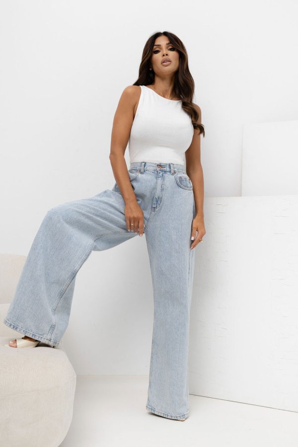 Beige Top in Undershirts / Tops with Cotton and Spandex