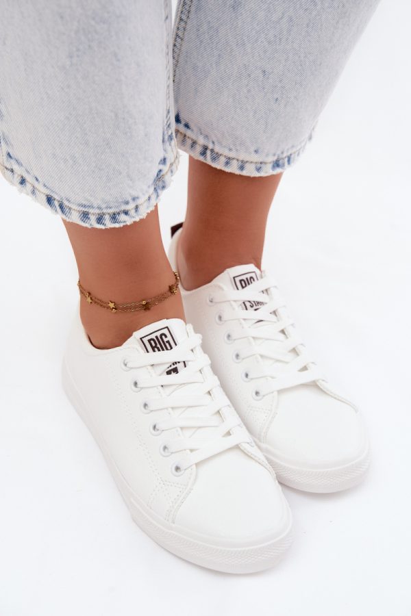 white Sneakers model 228744 Step in style