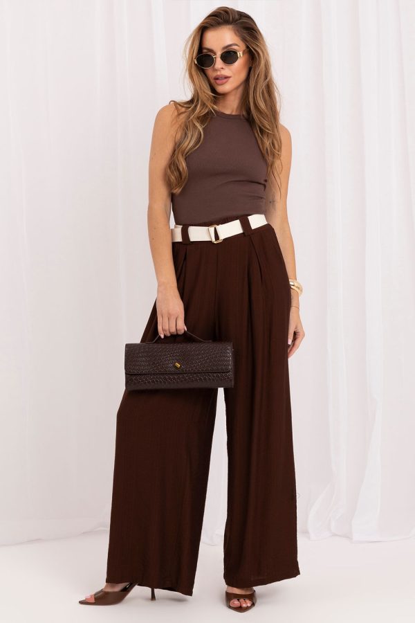 Brown Women Trousers in Pants, Trousers, Shorts with Spandex and Viscose