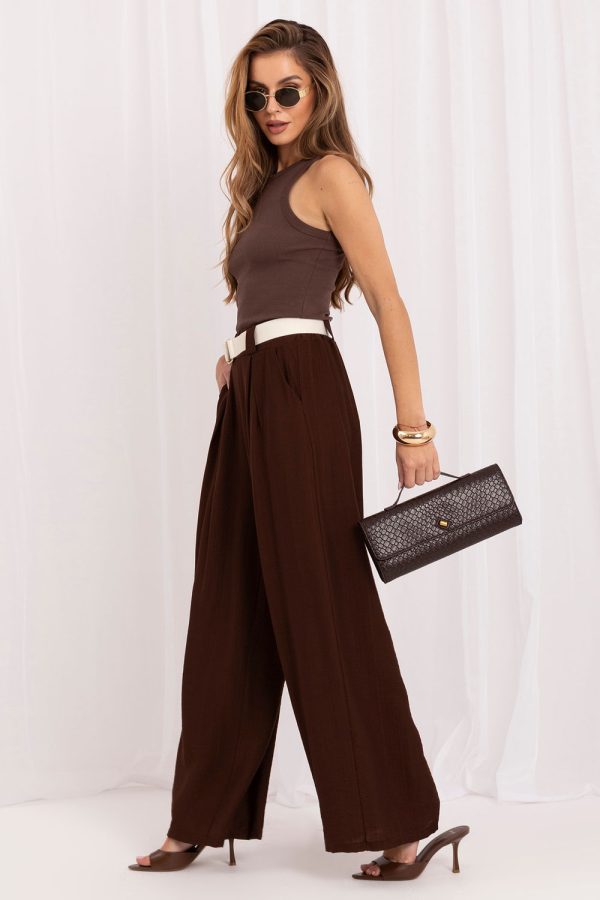 Brown Women Trousers in Pants, Trousers, Shorts with Spandex and Viscose