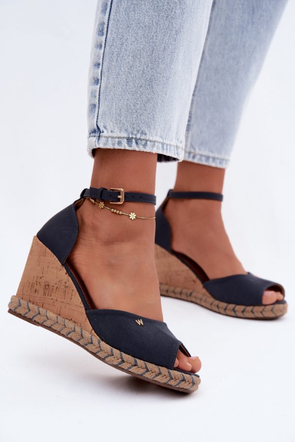navy blue Buskin model 229279 Step in style